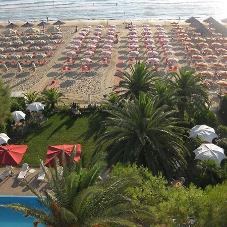 Hotel Silvi Silvi Marina Zewnętrze zdjęcie