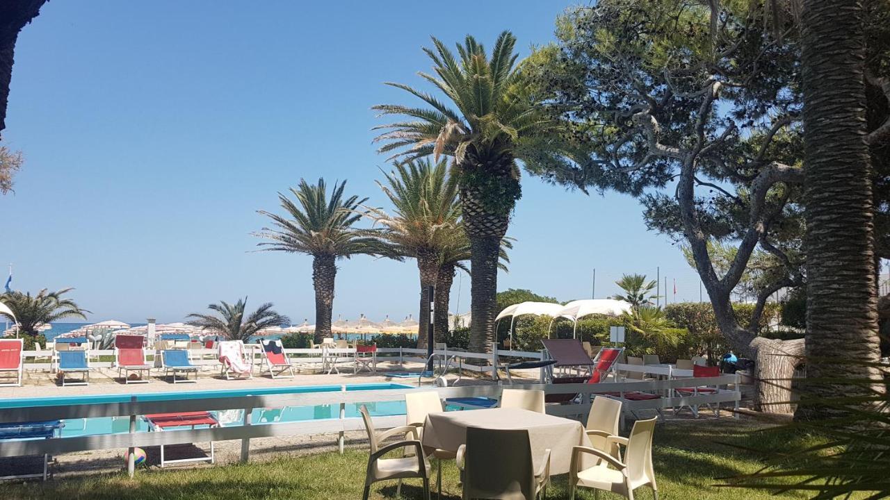 Hotel Silvi Silvi Marina Zewnętrze zdjęcie