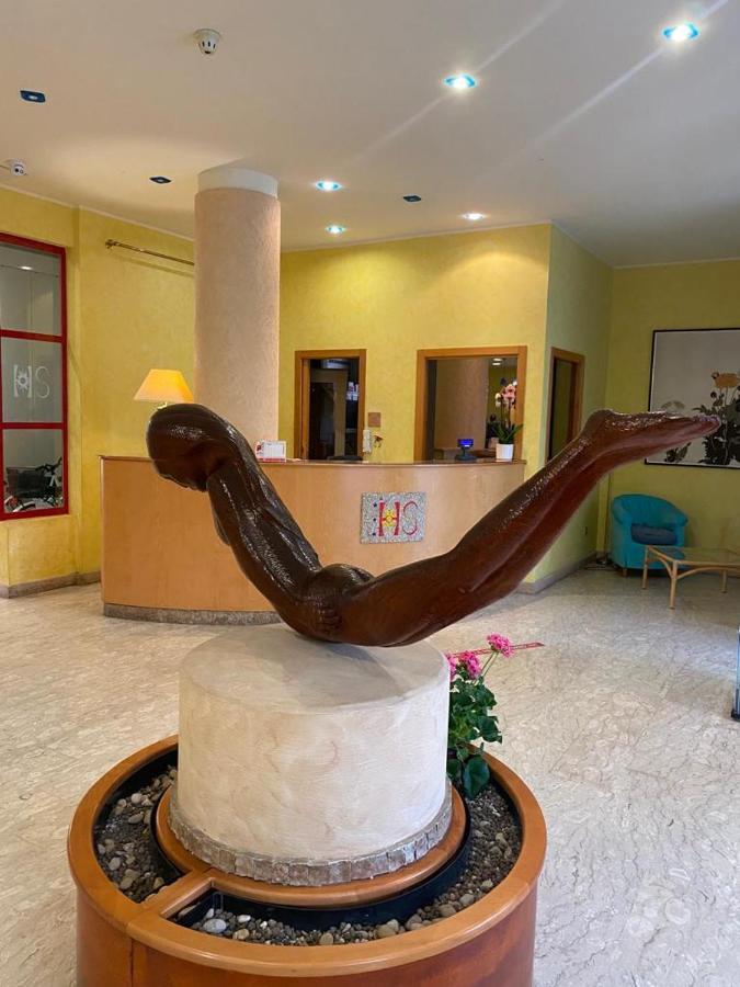 Hotel Silvi Silvi Marina Zewnętrze zdjęcie